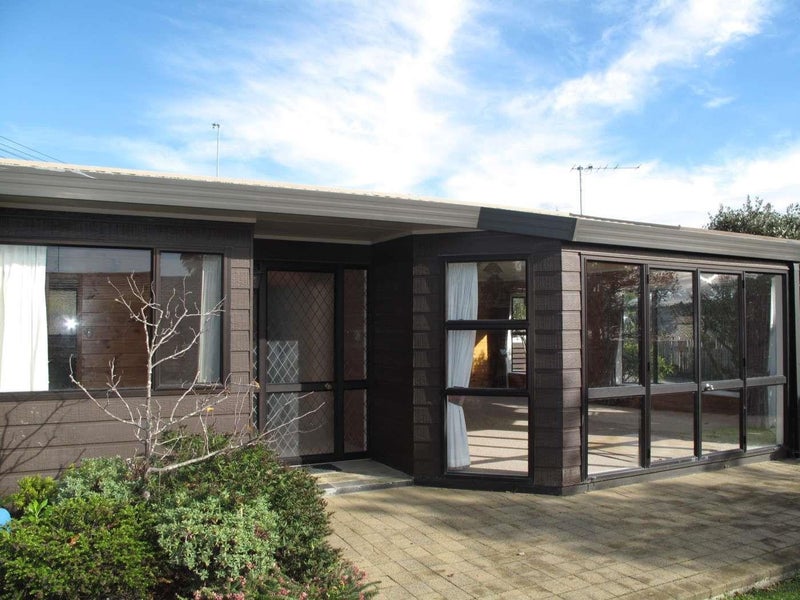 2/6 Mahurangi Street, Warkworth, Warkworth - Carousel 1