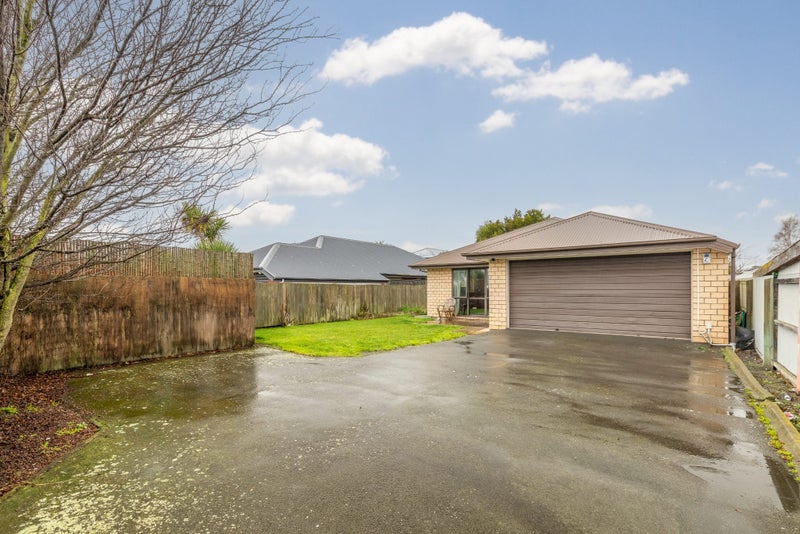 634A Gloucester Street, Linwood, Christchurch - Carousel 14