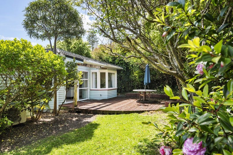 10 Streatlam Crescent, Strathmore Park, Wellington - Carousel 2