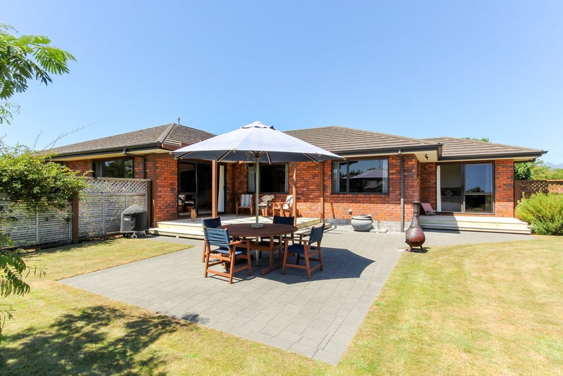 56 Shelter Grove, Frankleigh Park, New Plymouth - Carousel 1