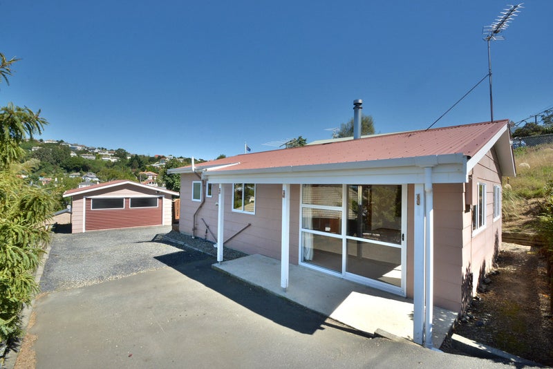 27 Lindsay Road, Caversham, Dunedin - Carousel 1