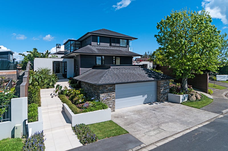 8 Tulagi Place, Kohimarama, Auckland - Carousel 24