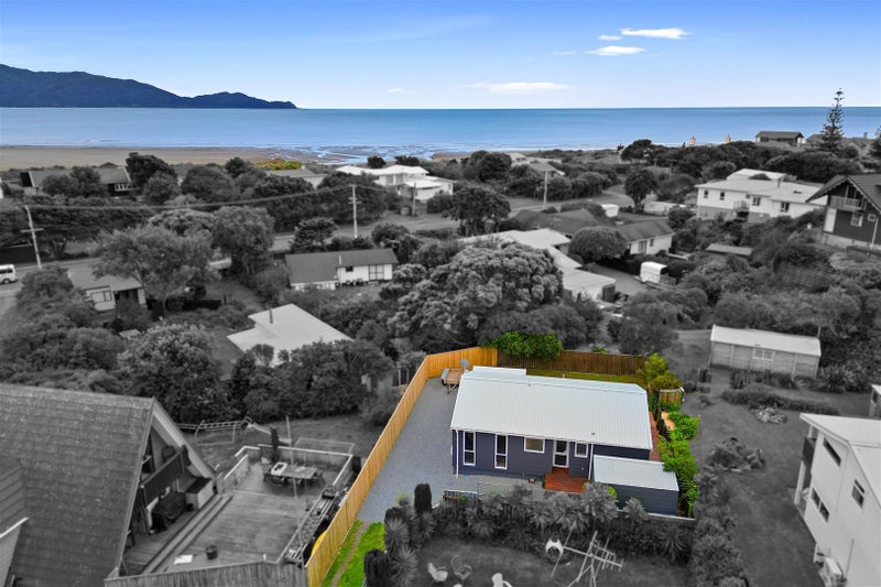 7A William street, Waikanae Beach, Waikanae - Carousel 2