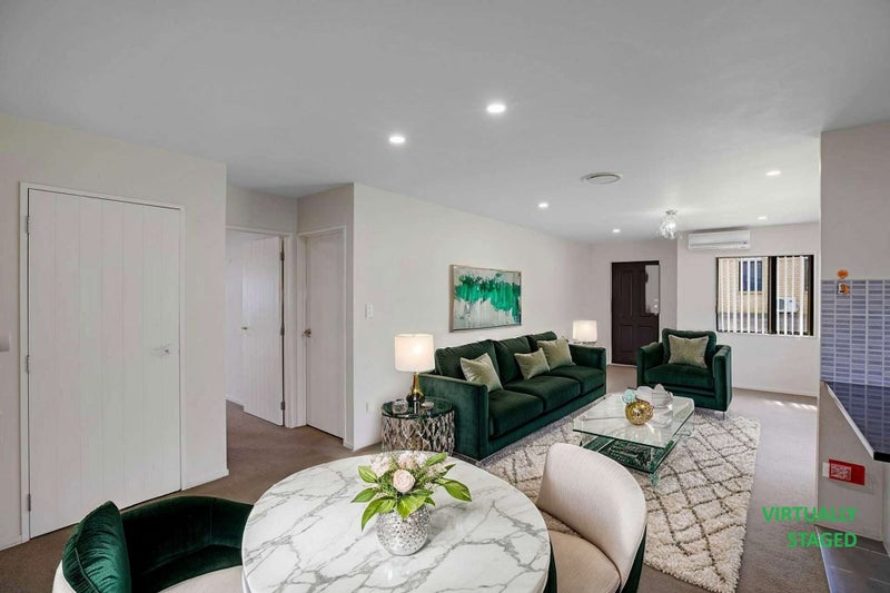 8 Sai Street, Flat Bush, Auckland - Carousel 2