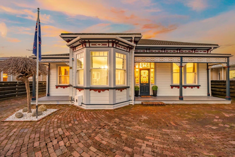 37 Walters Street, Avalon, Lower Hutt - Carousel 1