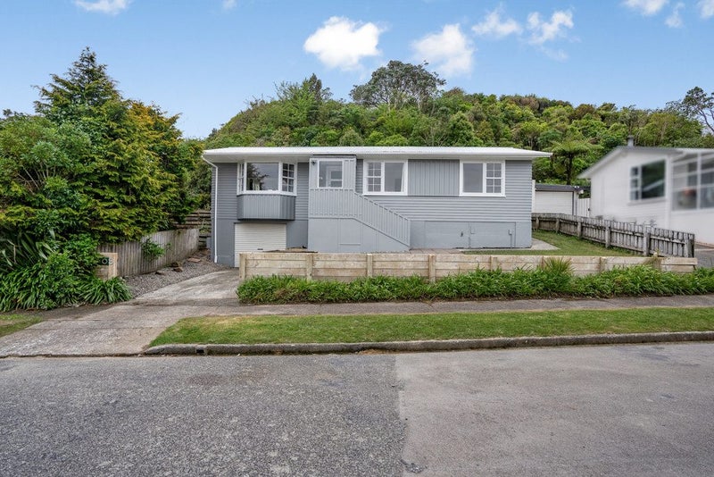 9 Laburnum Grove, Maungaraki, Lower Hutt - Carousel 2