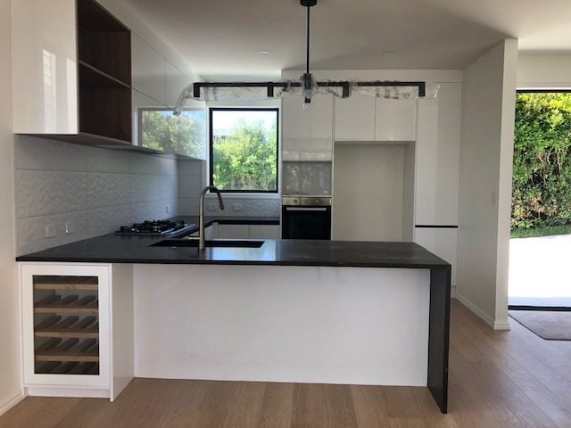 12C Newhaven Terrace, Mairangi Bay, Auckland - Carousel 2