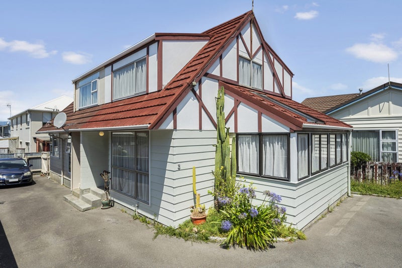 3/133 Queens Drive, Lyall Bay, Wellington - Carousel 1