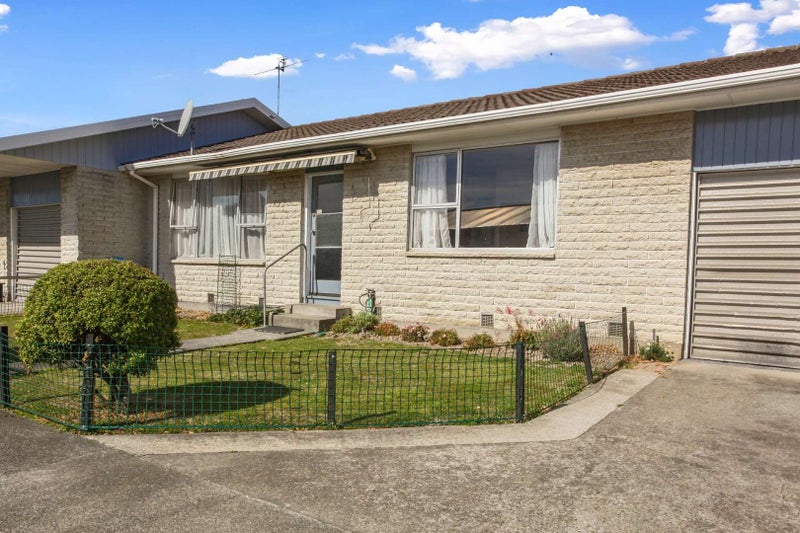 2/11 Sylvan Street, Hillmorton, Christchurch - Carousel 9