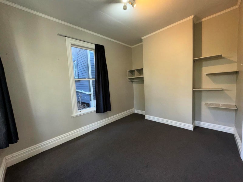 13 Plunket Street, Kelburn, Wellington - Carousel 2