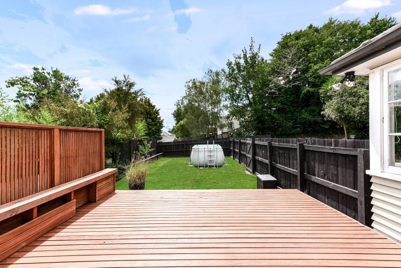 26 Clarkin Road, Fairfield, Hamilton - Carousel 2