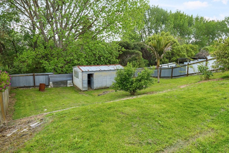 16 Williams Crescent, Otara, Auckland - Carousel 23