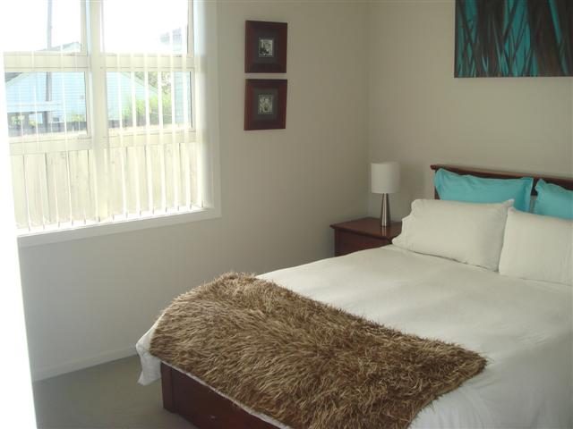 78 Birkenhead Avenue, Birkenhead, Auckland - Carousel 6