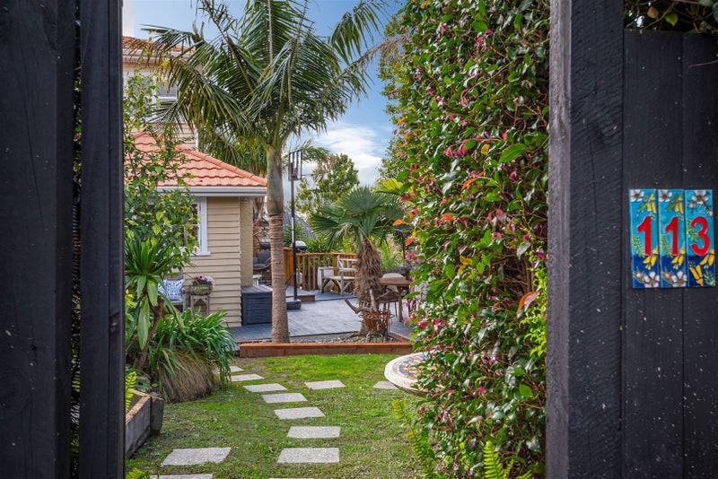 113 Carlisle Road, Torbay, Auckland - Carousel 2