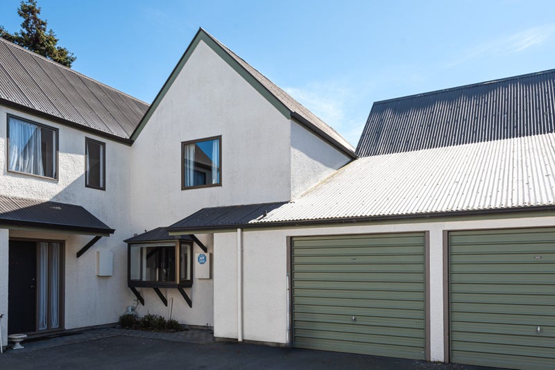 0 Salisbury Road - Carousel 2