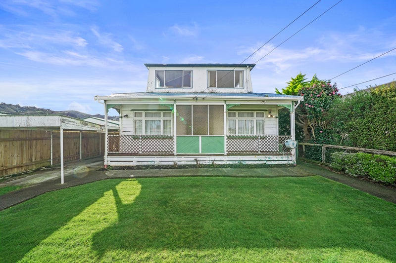 16 Bristol Square, Hutt Central, Lower Hutt - Carousel 2