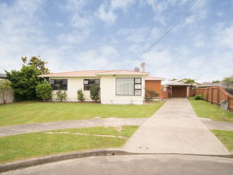9 Hurley Place, Awapuni, Palmerston North - Carousel 1