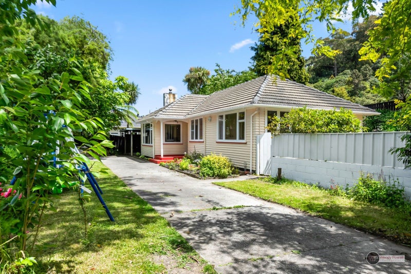 81 Owen Street, Belmont, Lower Hutt - Carousel 19