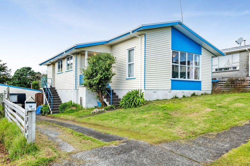 34 Endeavour Street, Marfell, New Plymouth - Carousel 1