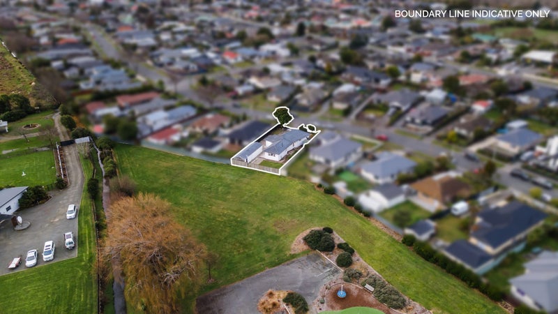 15 Greenhaven Drive, Burwood, Christchurch - Carousel 24