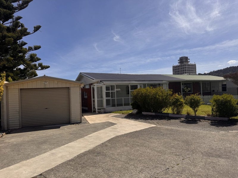 29 Percy Cameron Street, Avalon, Lower Hutt - Carousel 1