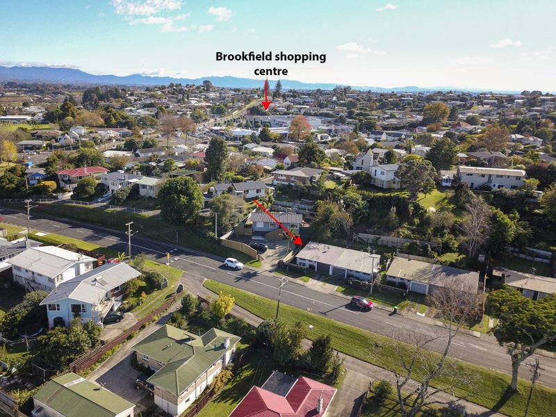 16 Kingswood Road, Brookfield, Tauranga - Carousel 2