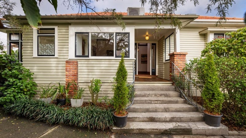 180 Carrington Road, Mount Albert, Auckland - Carousel 1