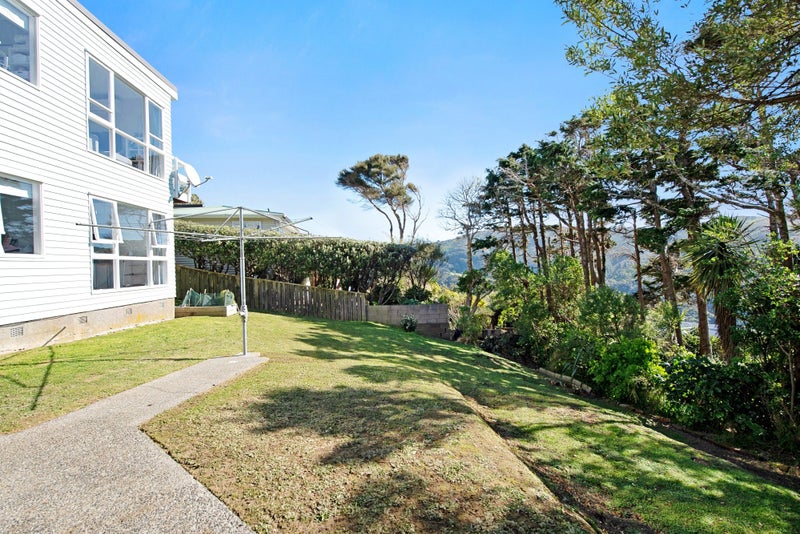 17 Huntingdon Street, Northland, Wellington - Carousel 2