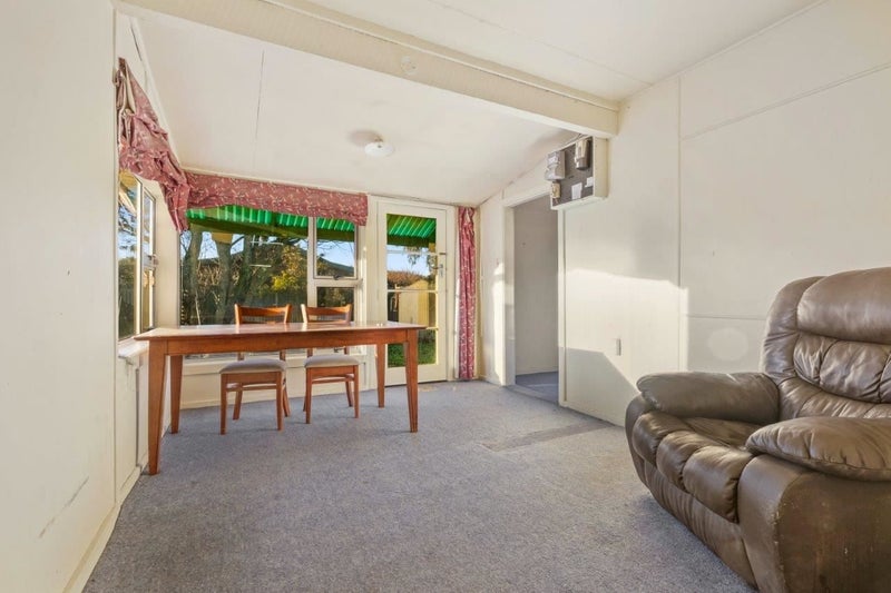 23 Hawkswood Street, Waiau, Waiau - Carousel 2