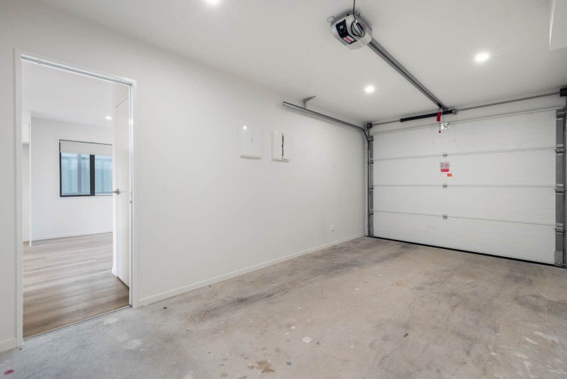 13C Edinburgh Avenue, Rosehill, Papakura - Carousel 16