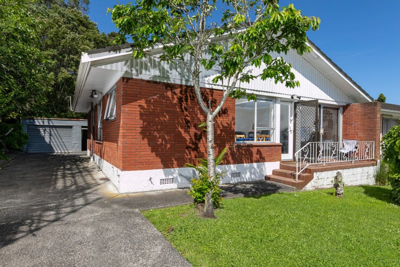 5/1 Takapu Street, Henderson, Auckland - Carousel 18