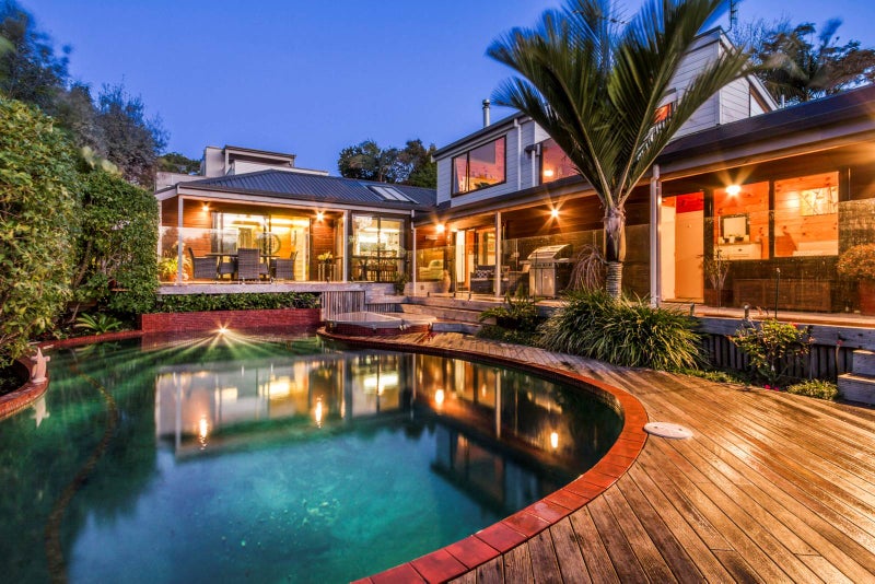 121A Kowhai Road, Mairangi Bay, Auckland - Carousel 1