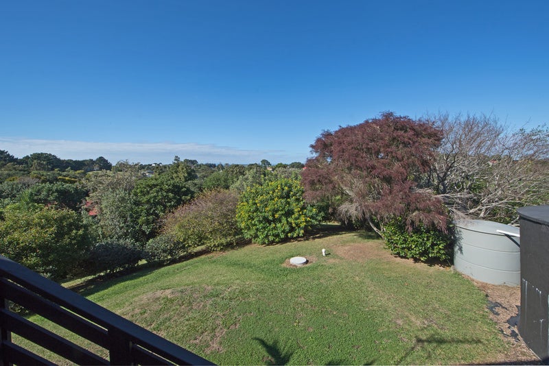 5 Karaka Road, Oneroa, Waiheke Island - Carousel 14