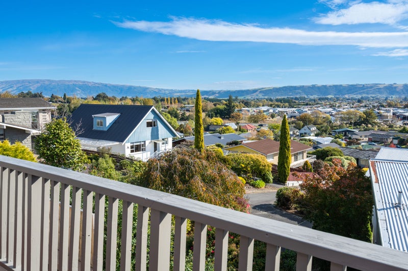 11 Clyde Street, Kinmont Park, Mosgiel - Carousel 26