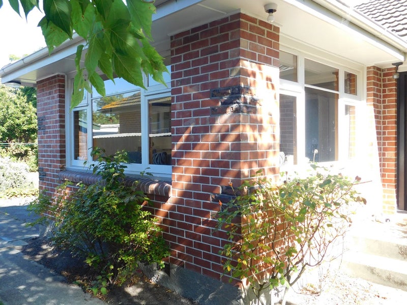 16 Torquay Place, Bryndwr, Christchurch - Carousel 1