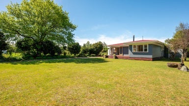 216 Mangaroa Street, Turangi - Carousel 1