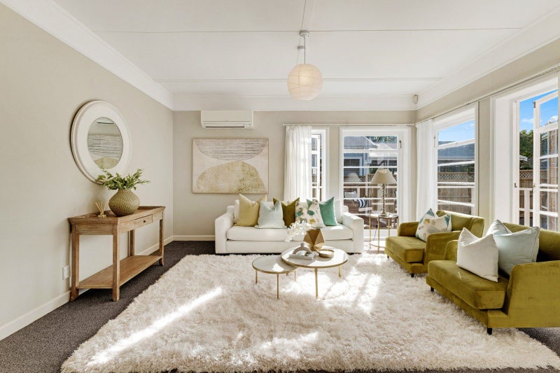 13A Horotutu Road, Greenlane, Auckland - Carousel 1