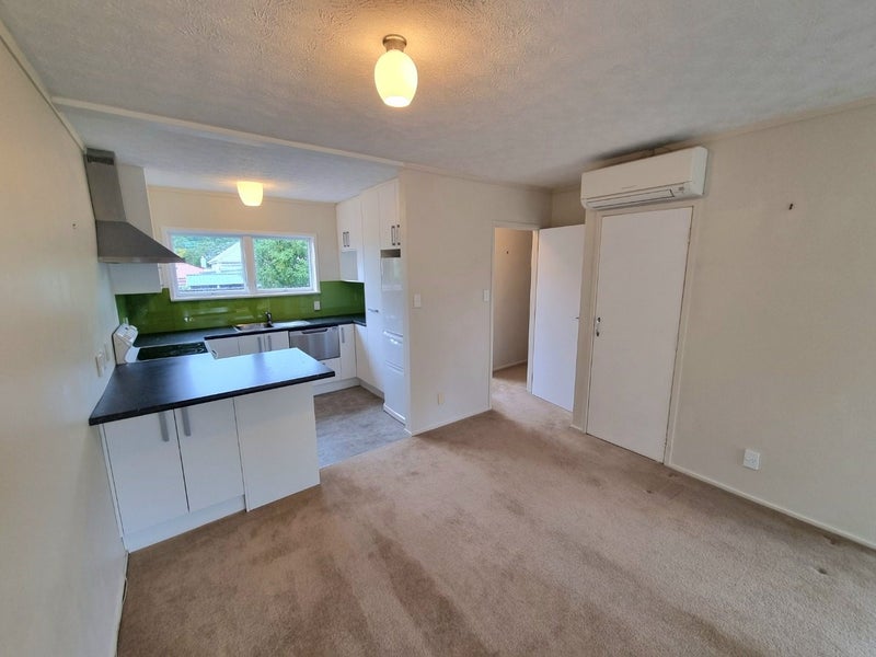 4/7 Owens Road, Devonport, Auckland - Carousel 2