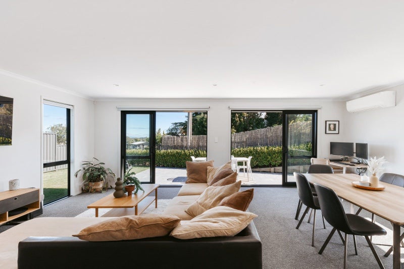 15 Godwit Lane, Welcome Bay, Tauranga - Carousel 2