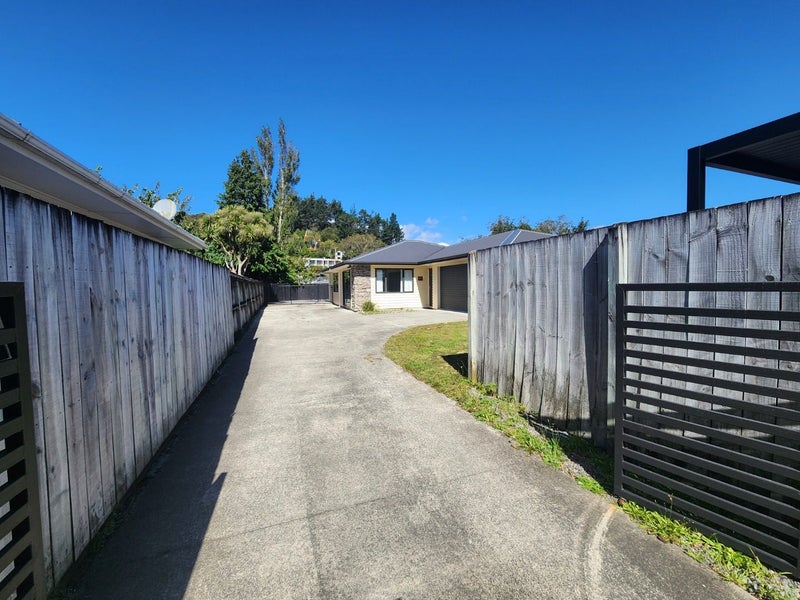 9A George Street, Stokes Valley, Lower Hutt - Carousel 15