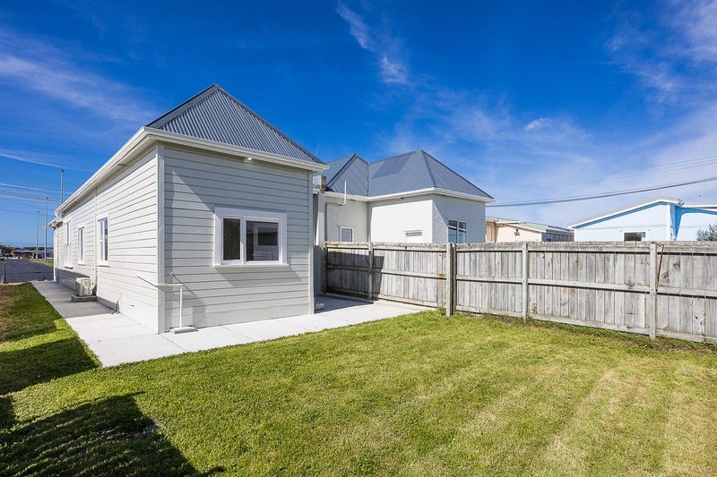 32 Richardson Street, Saint Kilda, Dunedin - Carousel 1