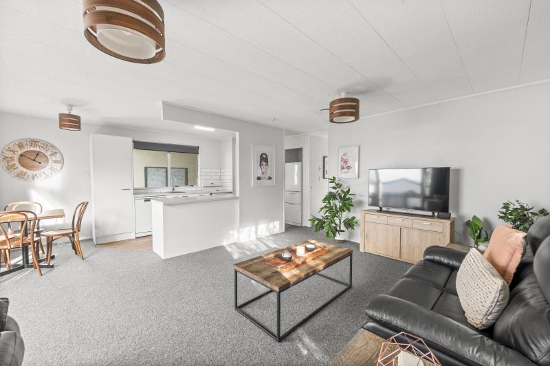 2/183 Guppy Road, Taradale, Napier - Carousel 1