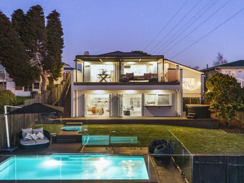 187 Avondale Road, Avondale, Auckland - Carousel 1