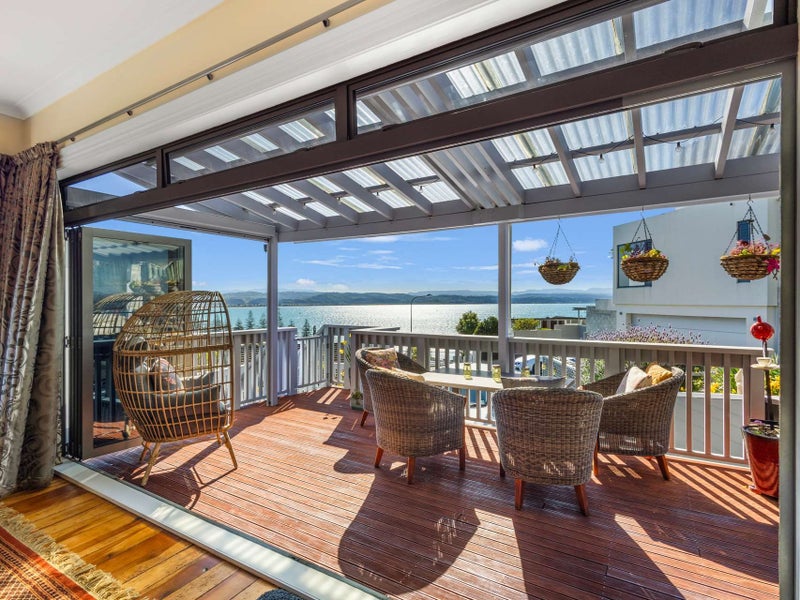 9 Kowhai Road, Bluff Hill, Napier - Carousel 2