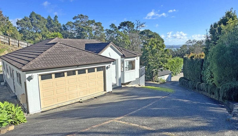 17E Balmain Road, Birkenhead, Auckland - Carousel 1