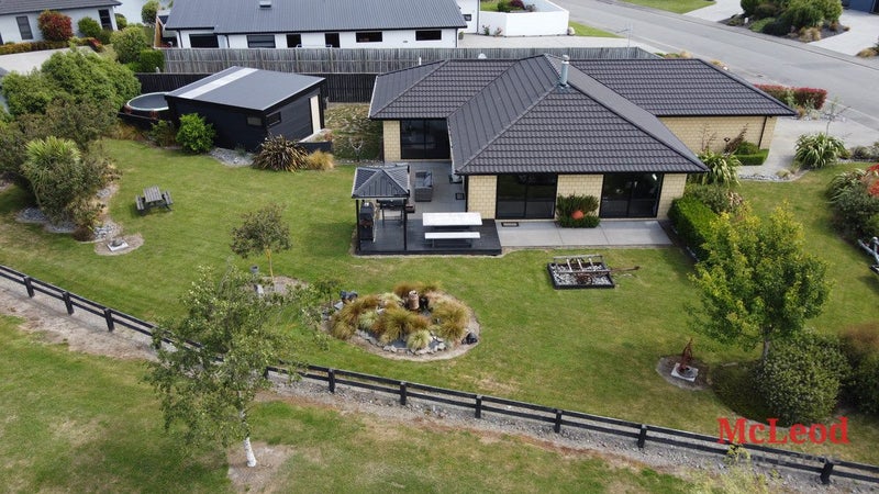 1 Torbay Avenue, Huntingdon, Ashburton - Carousel 2