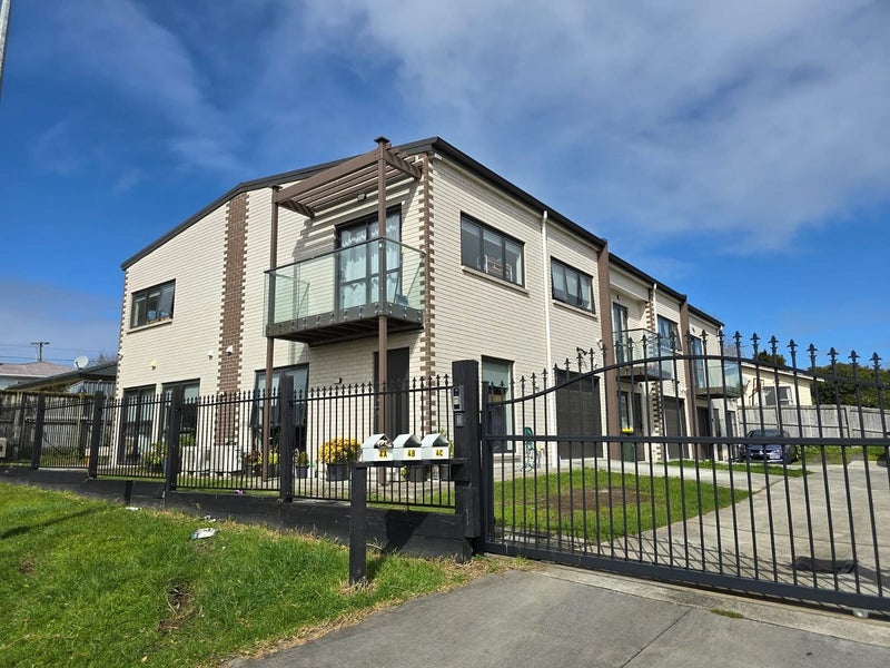 4A Kelman Road, Kelston, Auckland - Carousel 1