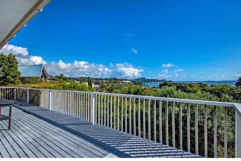 66 Cheviot Street, Mangawhai Heads, Mangawhai - Carousel 1