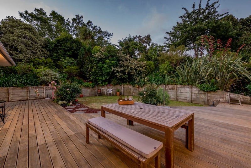 4 Conifer Court, Raumati Beach, Paraparaumu - Carousel 2
