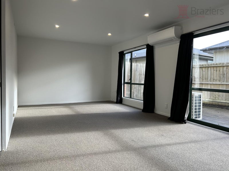 35A Olliviers Road, Phillipstown, Christchurch - Carousel 2